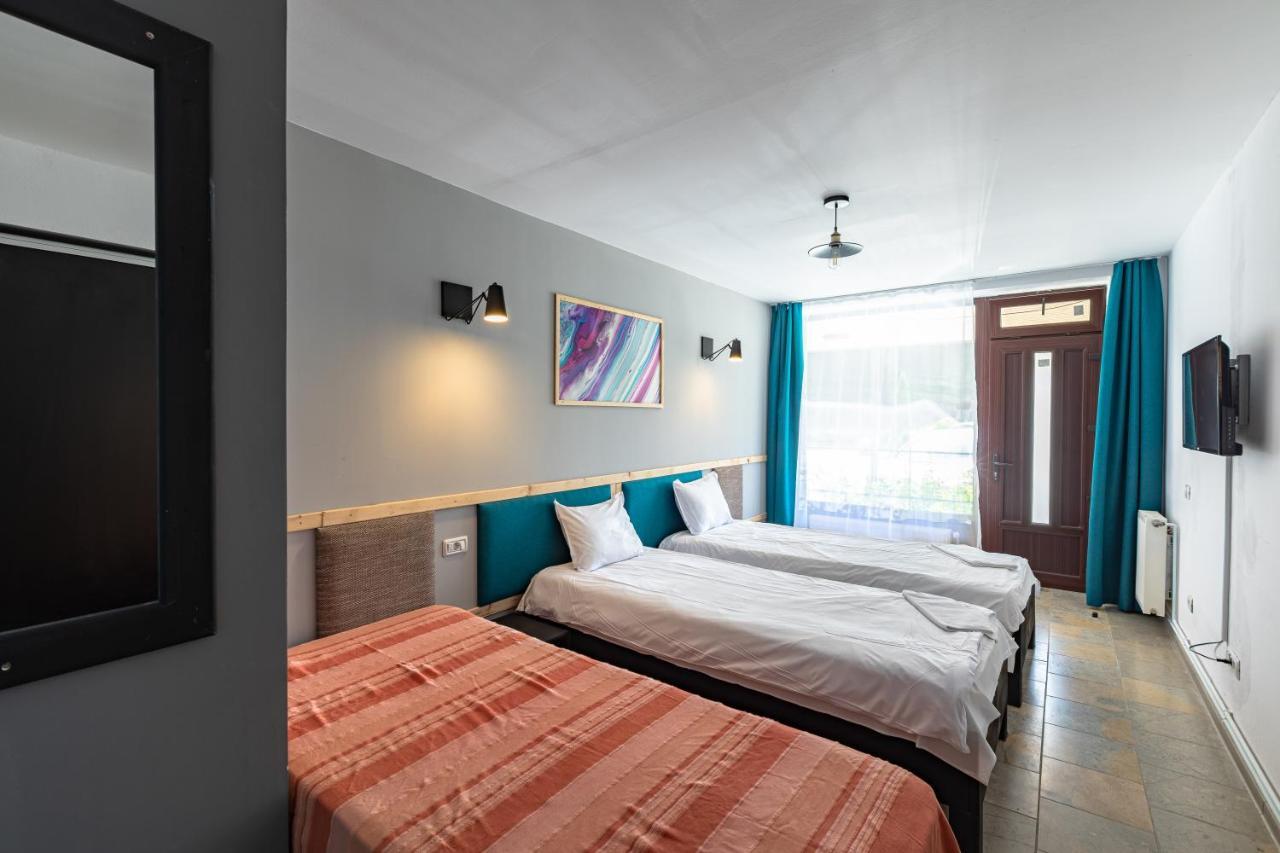 Ezio House Hotel ติมิซุล เด โจส ภายนอก รูปภาพ