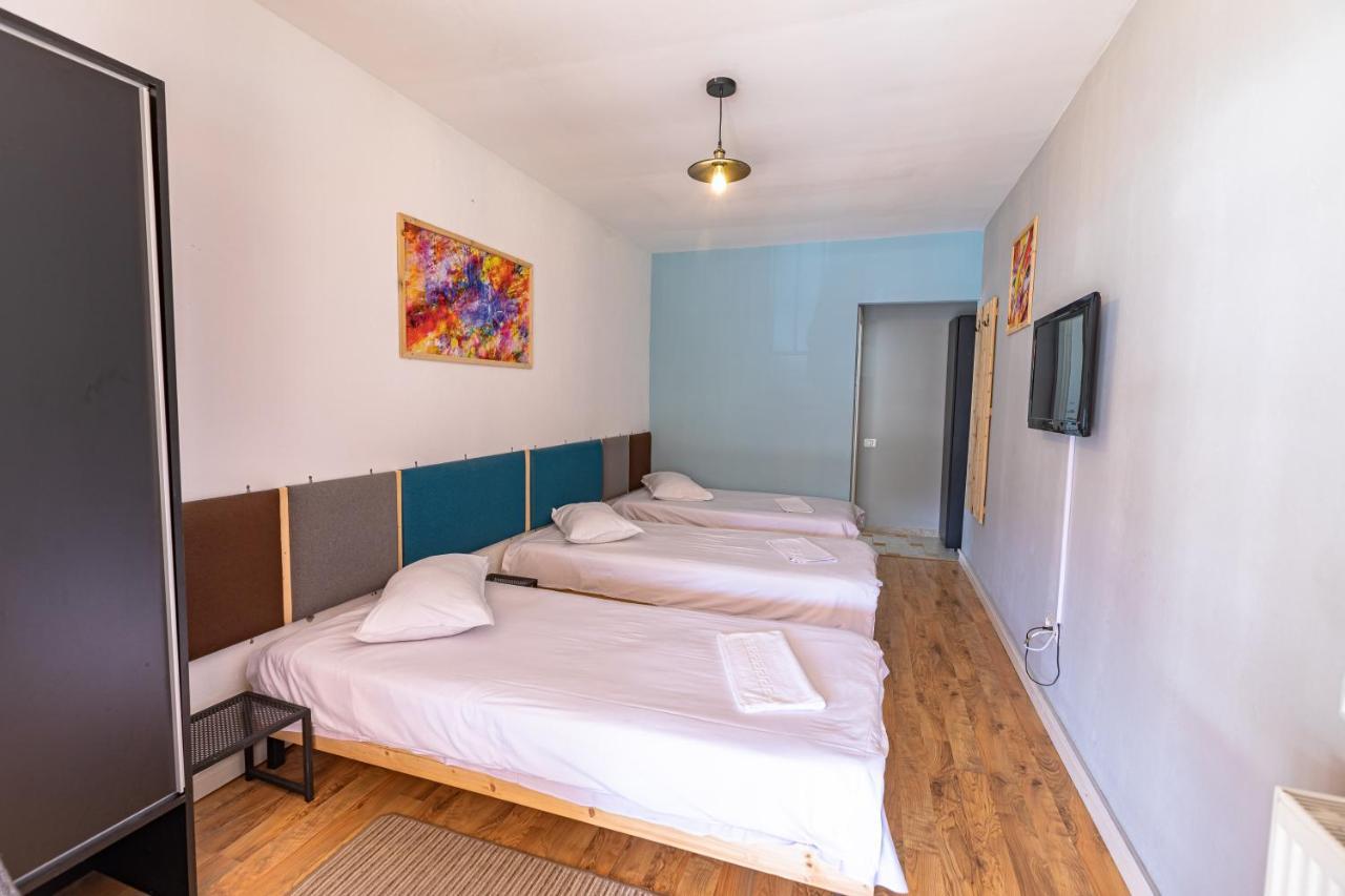 Ezio House Hotel ติมิซุล เด โจส ภายนอก รูปภาพ