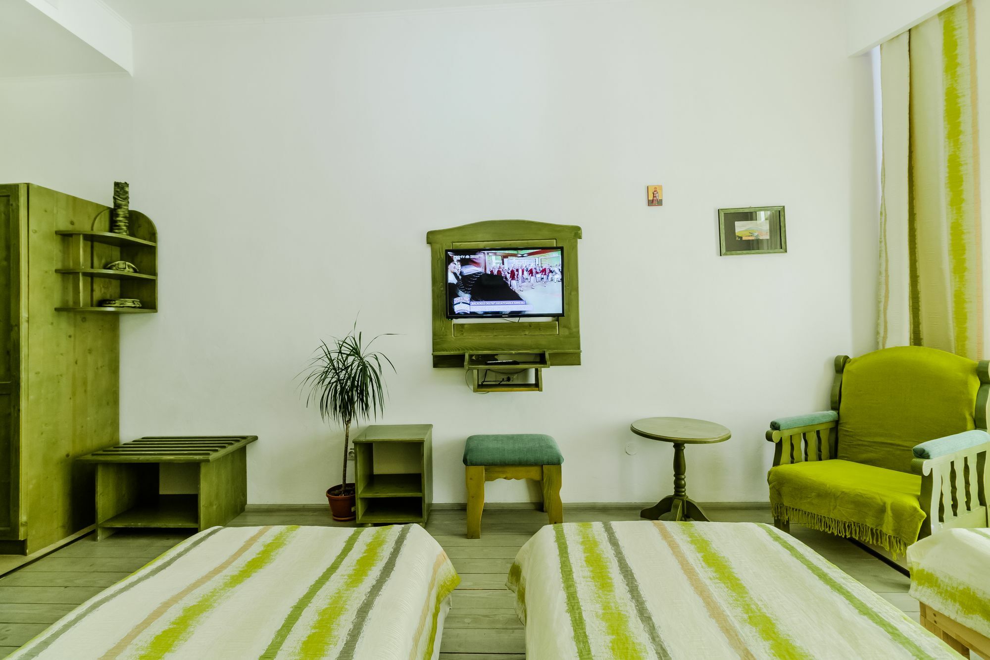 Ezio House Hotel ติมิซุล เด โจส ภายนอก รูปภาพ